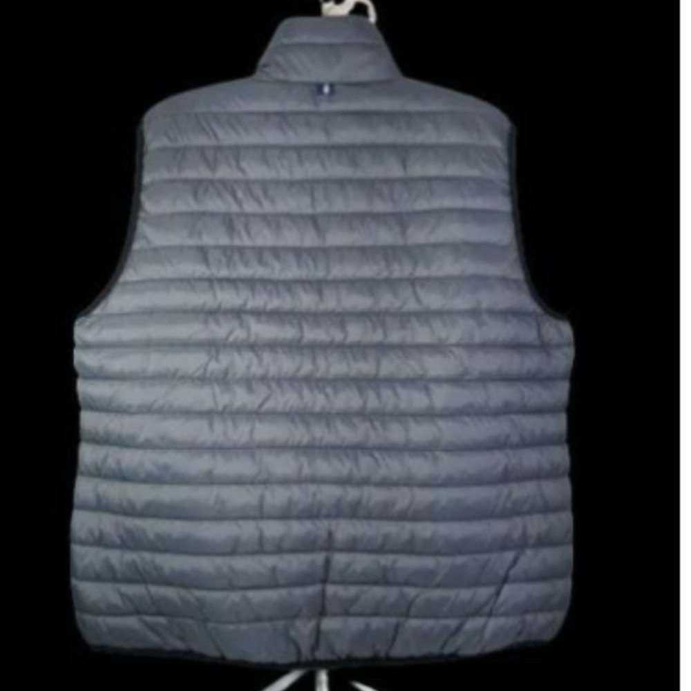 Izod Advantage Performance LightWeight Puffer Vest - Picture 3 of 6